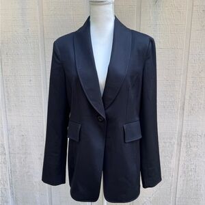 St. John Elegant Black Shawl Collared Blazer
